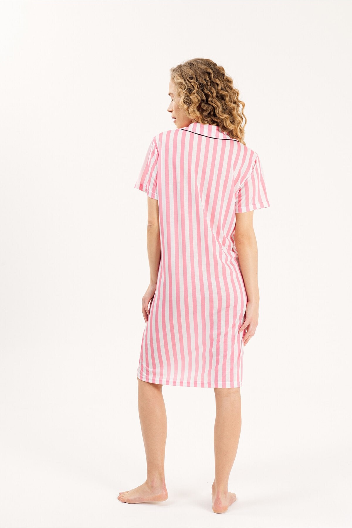 Yeni İnci - ÇİZGİLİ GÖMLEK YAKA VİSKON KADIN GECELİK (1)