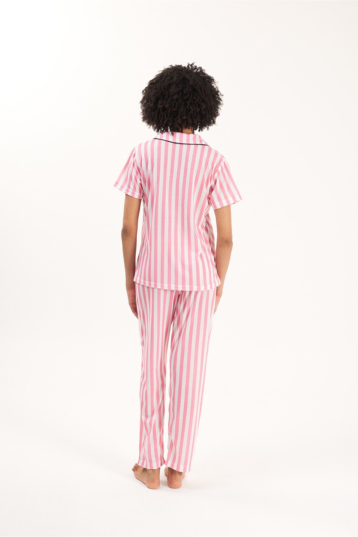 Yeni İnci - GÖMLEK YAKA ÇİZGİLİ PEMBE KADIN PİJAMA TAKIMI